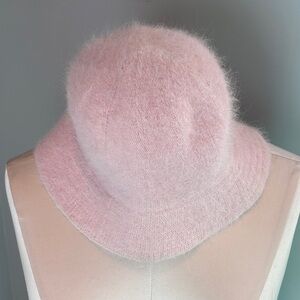 David & Young baby pink angora blend cloche bucket hat Y2K